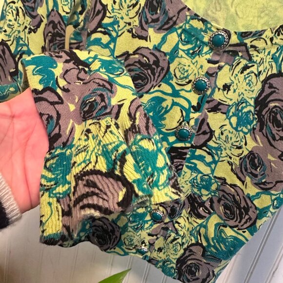 Forever 21 Vintage Y2K2000s  Floral cardigan Sweater decorative Button - Picture 7 of 7